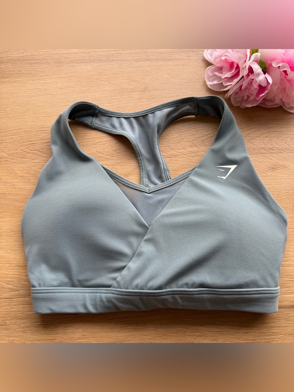 Gymshark Sportwear Bra XS green sage padded logo mesh Racerback scoo neck